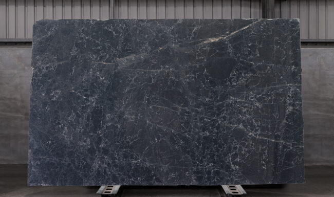 Damastas Km B01 Slab (surface Spectrum)