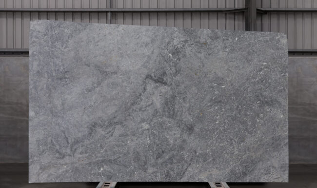 Tundra Medium K3239 Slab (surface Spectrum)