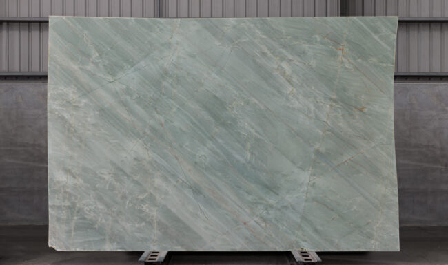 Emerald Green Bg17823 Slab (surface Spectrum)