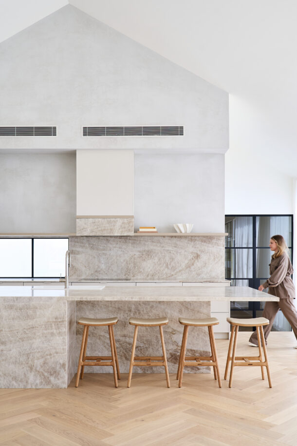 2025 10 17 Danielmallia Tove 814 Melbourne Rd 1732 Hr