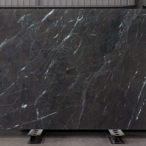 Breccia Imperiale 225 Slab (surface Spectrum)